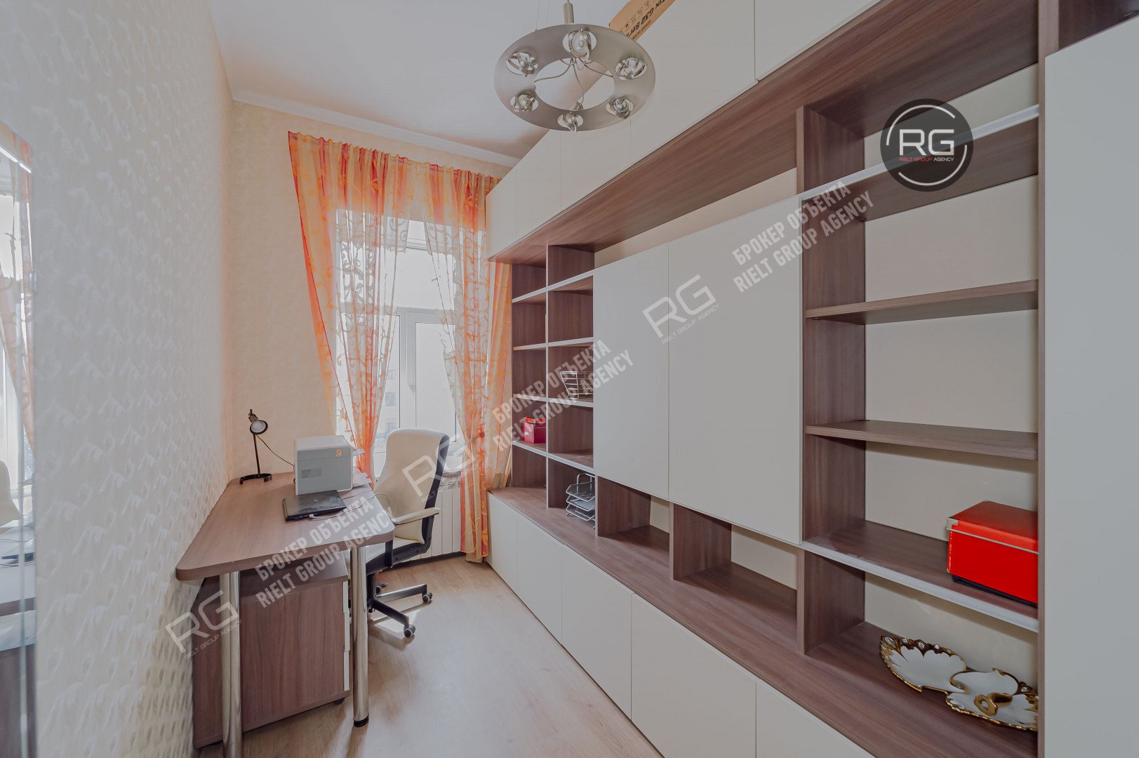   7 окон на Фонтанку!, 176.2 кв.м. 