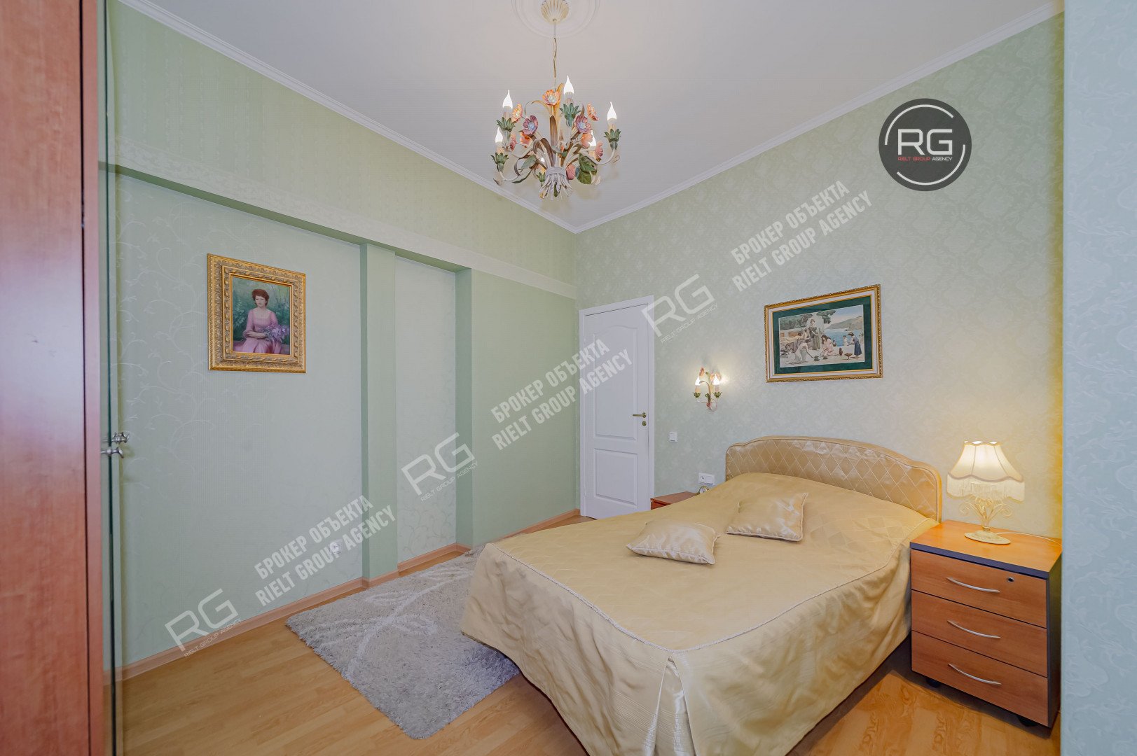   7 окон на Фонтанку!, 176.2 кв.м. 