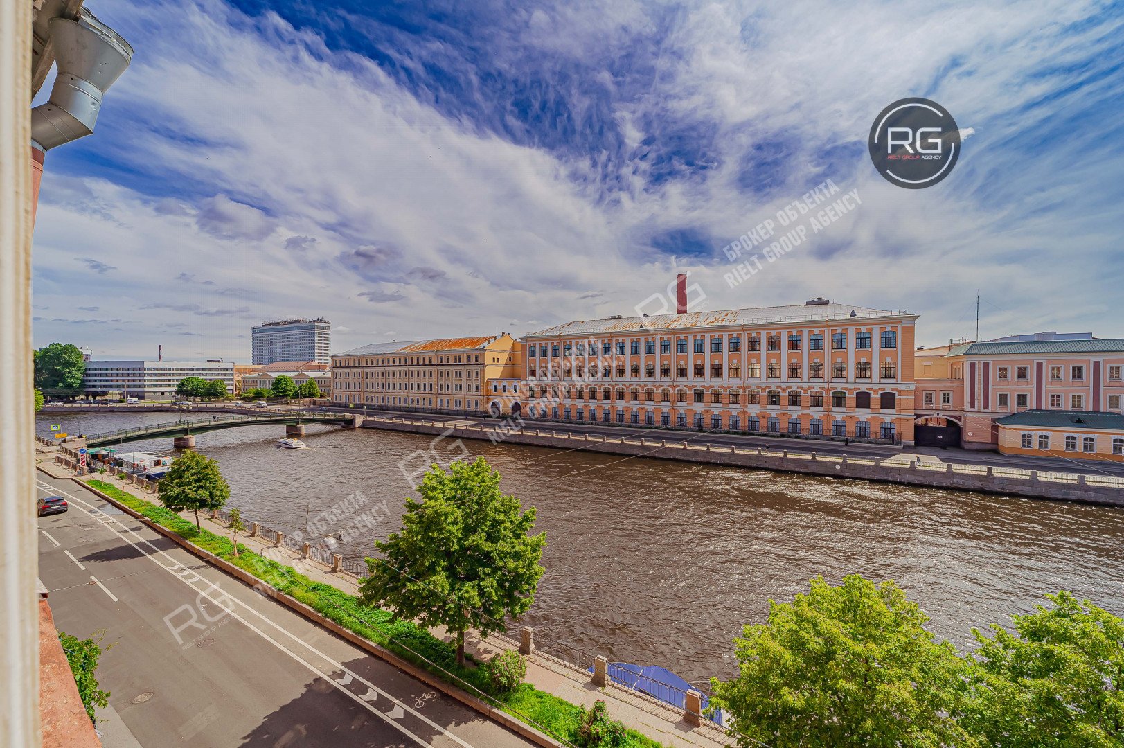   7 окон на Фонтанку!, 176.2 кв.м. 