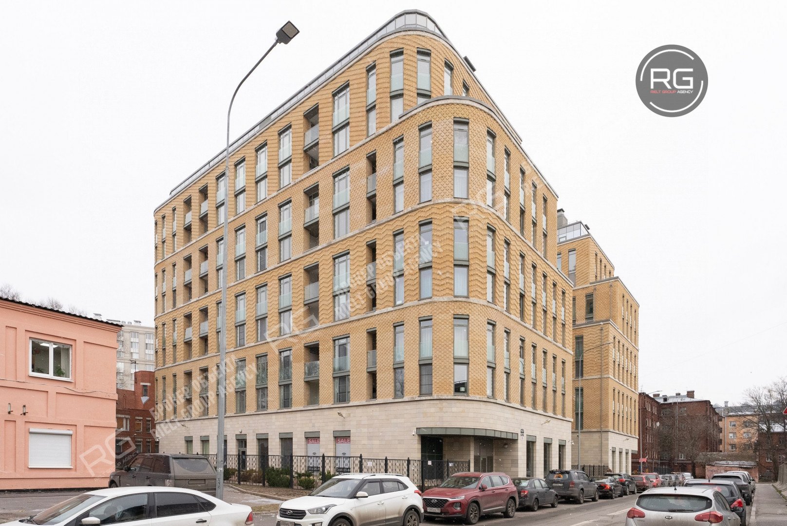   Дизайнерская квартира в центре, 72 кв.м. 