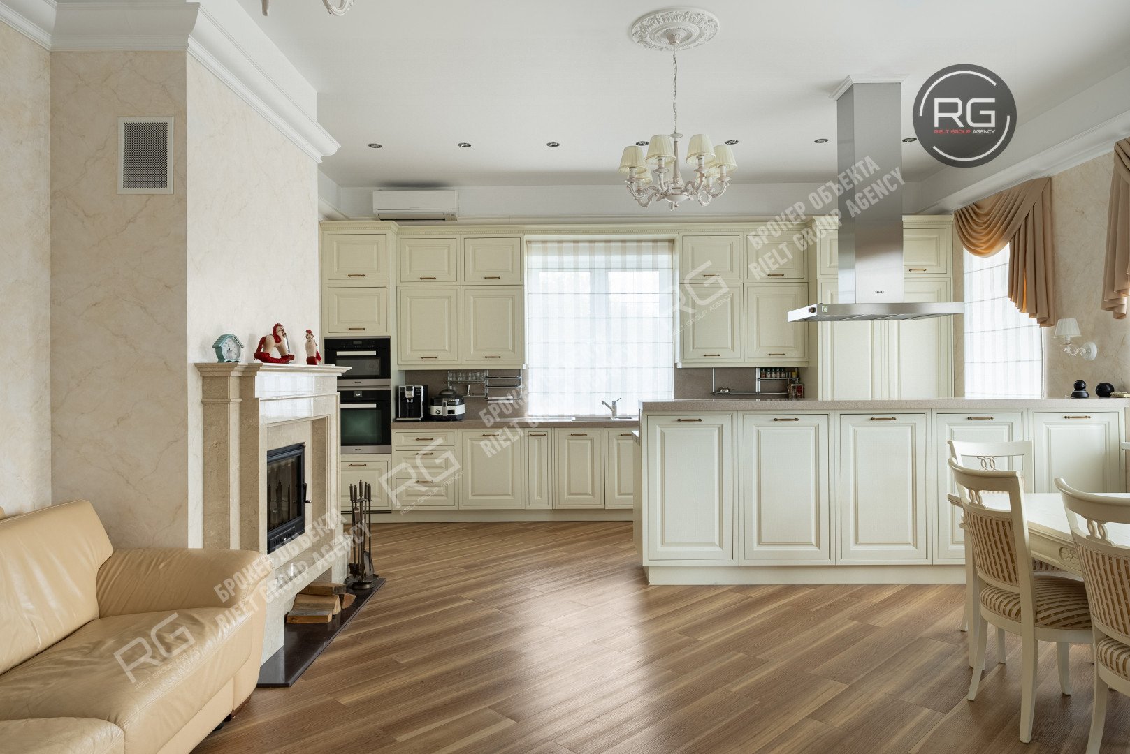   Дом на берегу Финского залива, 270 кв.м. 