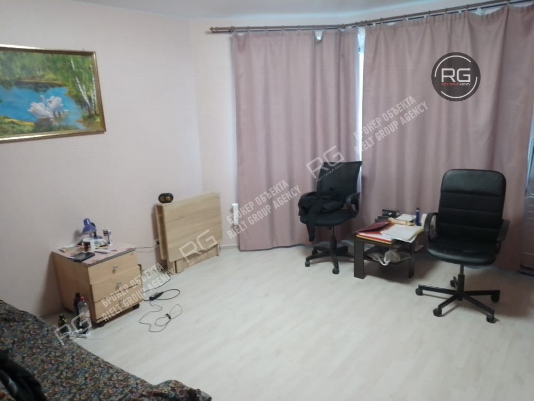   Квартира с мебелью, 38 кв.м. 