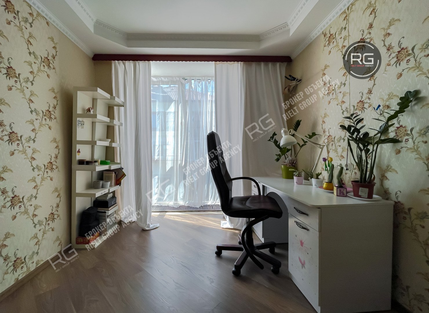   квартира с выходом в парк!, 70 кв.м. 