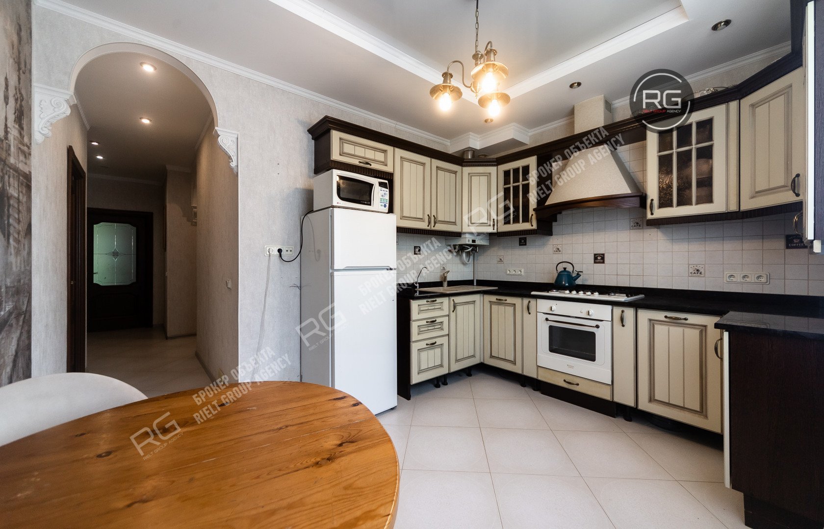   квартира с выходом в парк!, 70 кв.м. 