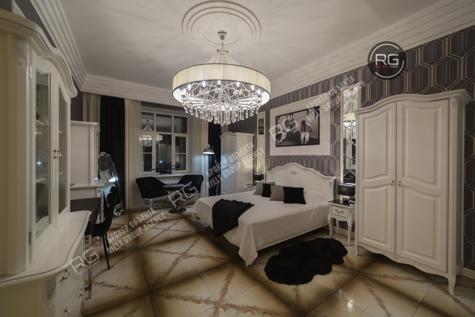   роскошная квартира, 265 кв.м. 