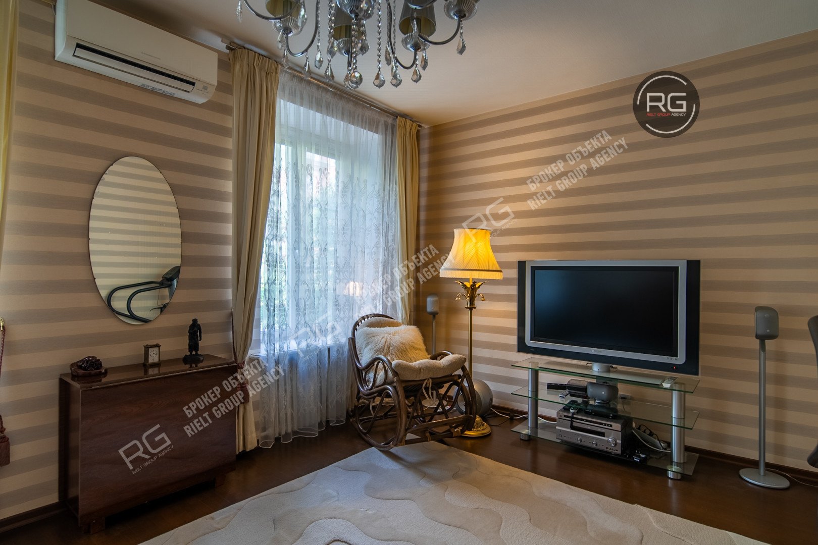   стильная сталинка у Парка Победы, 94.7 кв.м. 