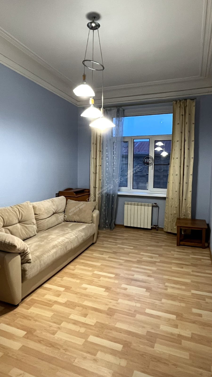   Укомплектованная квартира, 50 кв.м. 