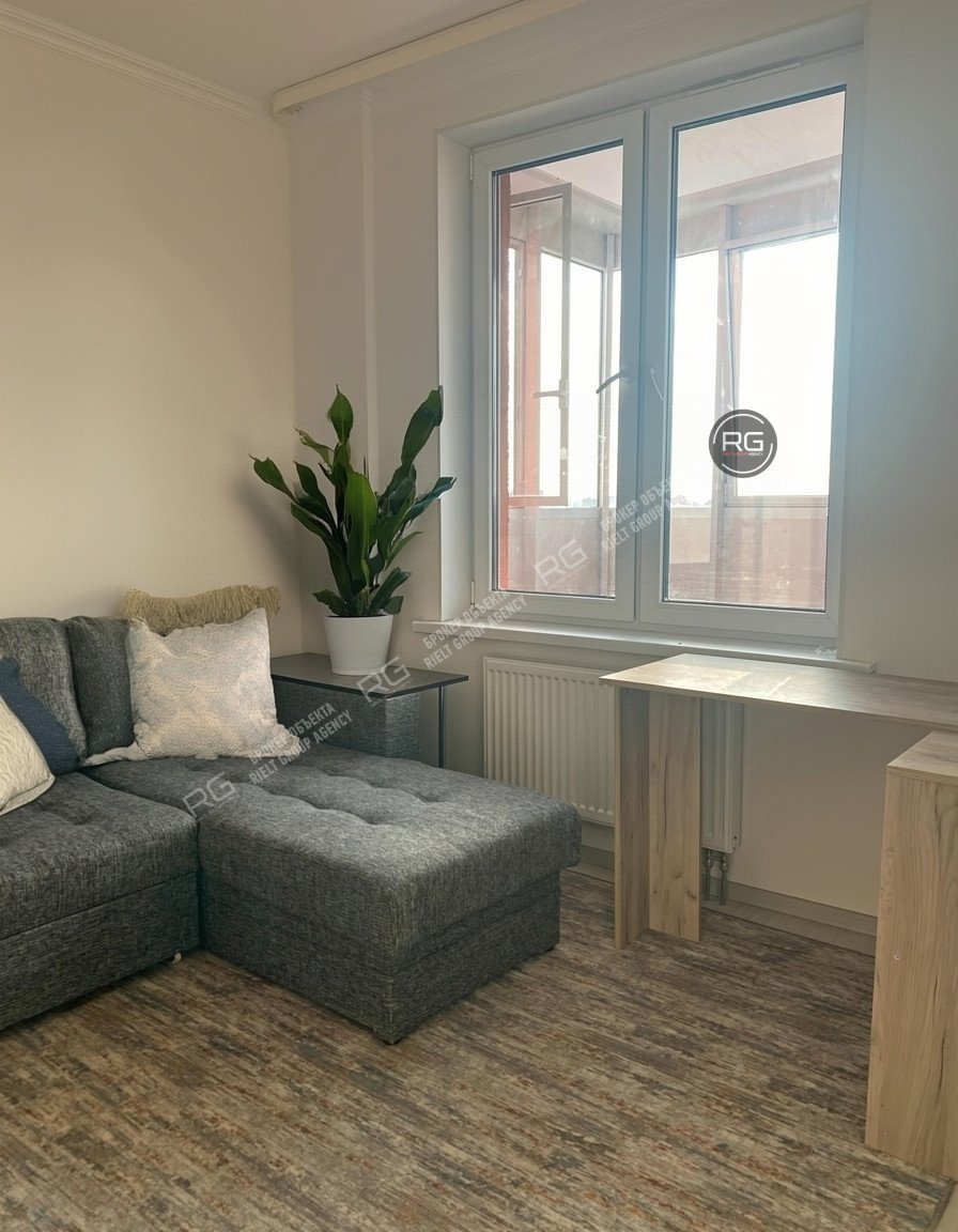   Видовая в 15 мин пешком от метро!, 32.6 кв.м. 