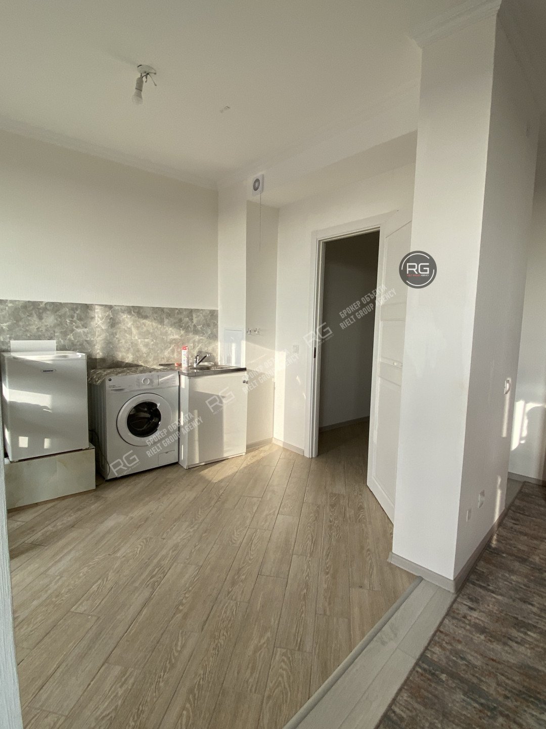   Видовая в 15 мин пешком от метро!, 32.6 кв.м. 