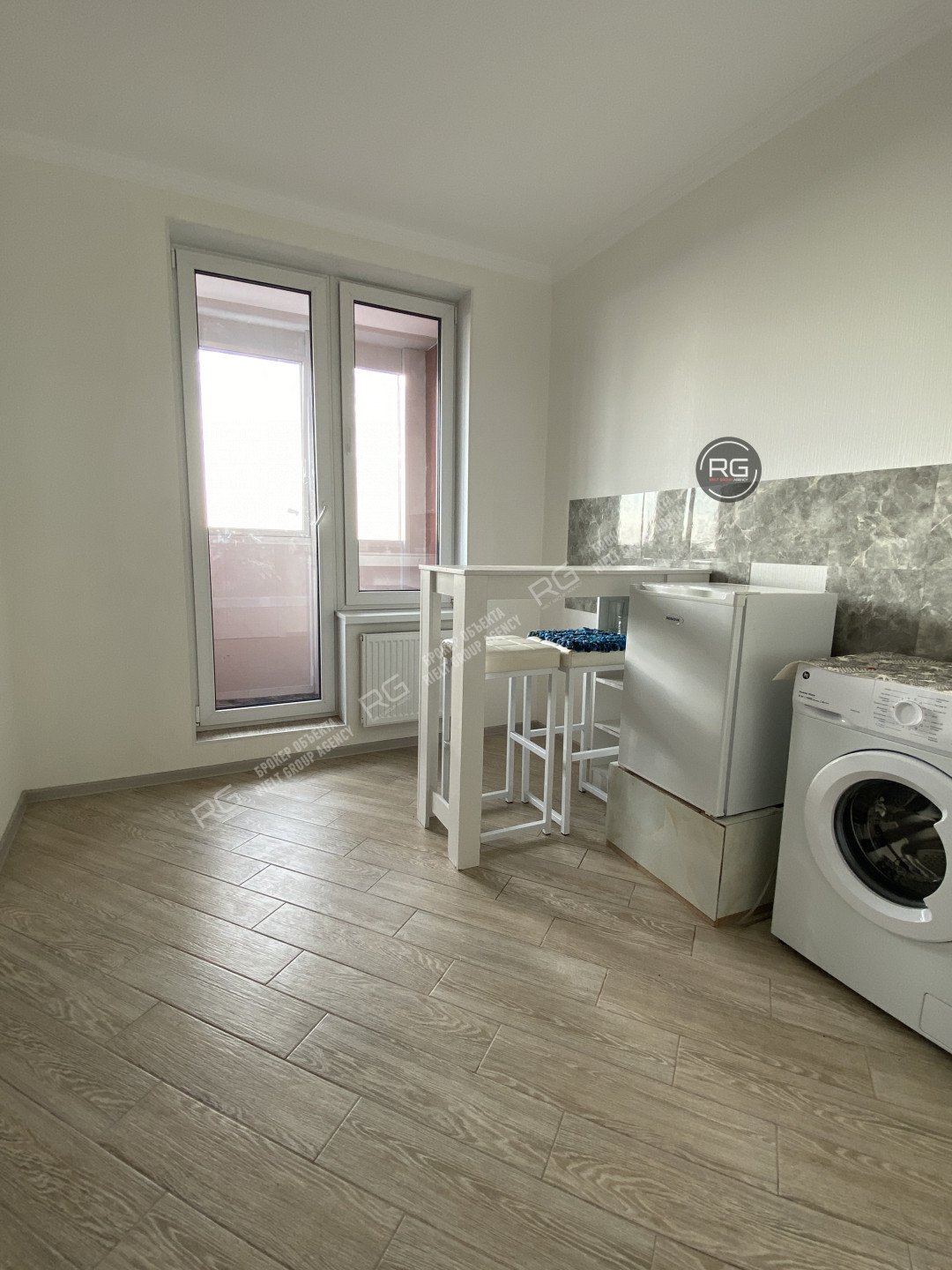   Видовая в 15 мин пешком от метро!, 32.6 кв.м. 